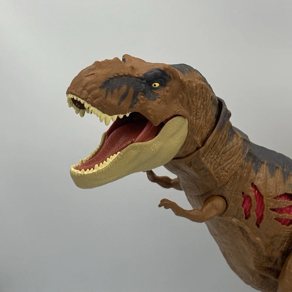 Jurassic World Dominion Extreme Damage Tyrannosaurus Rex Exclusive‎